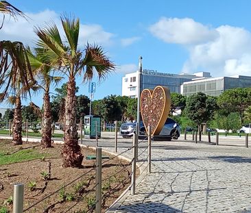 Apartamento T2 sem móveis para arrendamento situado em Oeiras. - Photo 3