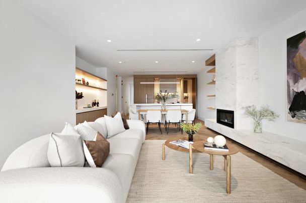 Luxury Living at La Storia. - Photo 1