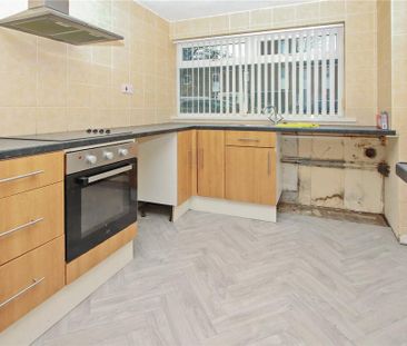 4 bedroom terraced house to rent - Photo 1