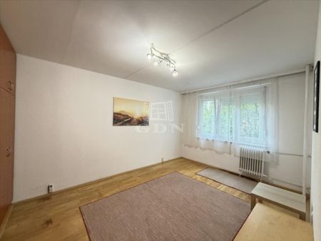 Kiadó átlagos állapotú panel lakás - Székesfehérvár - Photo 3