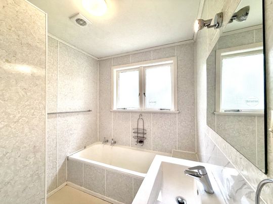 Spacious Family Home - Photo 1