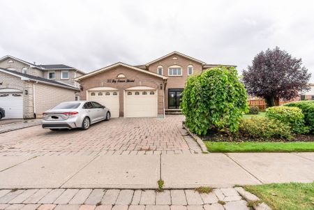 For Lease - 377 Ray Lawson Boulevard, Brampton, Ontario - Photo 5