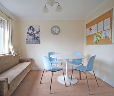 Crowe Road, Bedford, MK40 - Photo 3