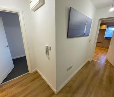 Apt 5, 46 Grand Street, Hilden, Lisburn, BT27 4UD - Photo 6