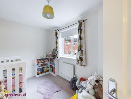 3 bedroom semi-detached house to rent - Photo 4