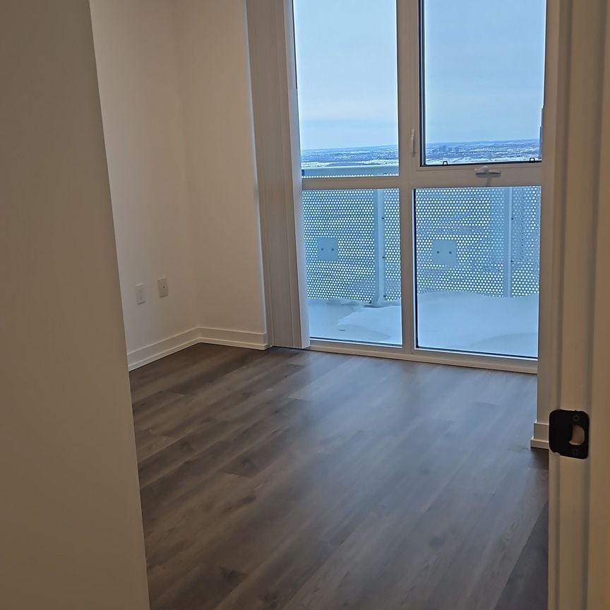 For Lease - 8 Interchange Way Unit# 5908, Vaughan, Ontario - Photo 1