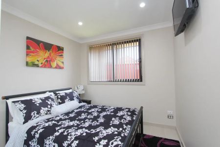 2 Beds House for Rent in Arncliffe - Photo 3