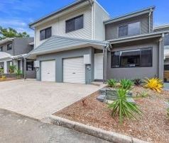 Modern and Spacious Rental Property in Cannonvale - A Peaceful Home... - Photo 1