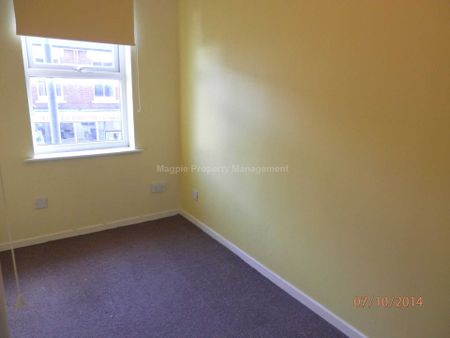 Price £780 pcm - Available 04/12/2025 - Unfurnished - Photo 2