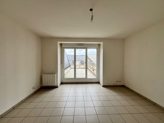 Appartement F2 à BOIS GUILLAUME - Photo 1