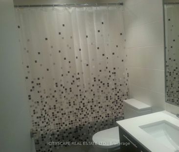 Market Wharf Lofts , #425 - Photo 2