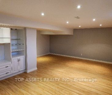 For Lease - 72 Park Place Drive, Markham, Ontario - Photo 2