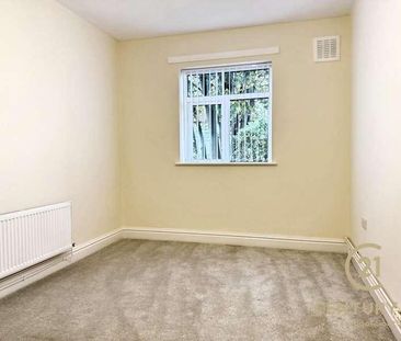 Springwood Court, Liverpool, L19 - Photo 1