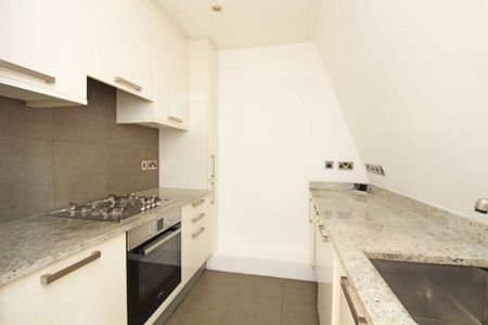 1 bedroom flat to rent - Photo 3