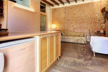 Студия рядом с метро Moscova