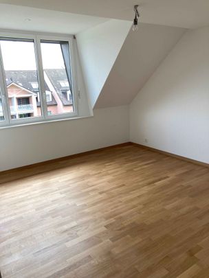 7.5 Zimmer, 164 m², 3. Stock - Photo 1