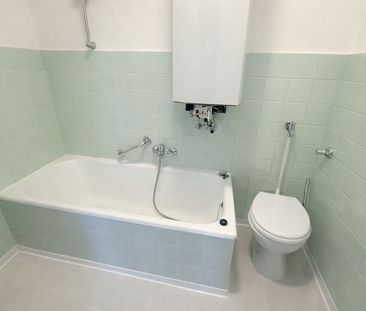 2-Zimmer-Wohnung mit separater Küche und Lift direkt am Moosacher B... - Photo 3