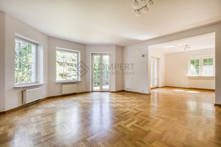 Dom z ogrodem w dobrej cenie blisko Wilanowa - Zdjęcie 4