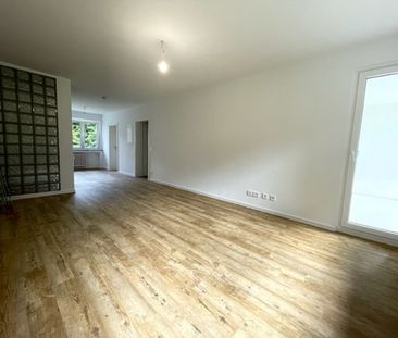 *grün und zentral*modernisierte Balkonwohnung* - Photo 6