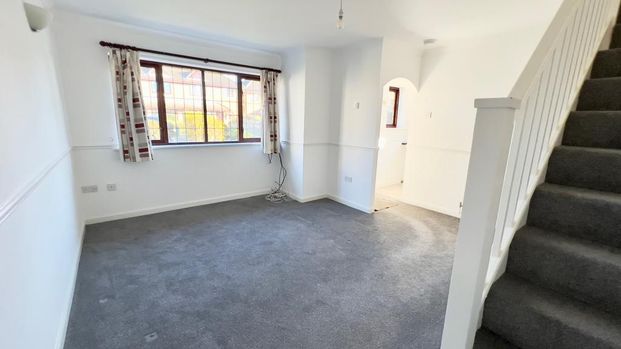 2 bedroom semi-detached house to rent - Photo 1