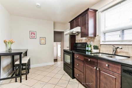 For Lease - 1229 Birchmount Road Unit# Main Floor, Toronto, Ontario - Photo 4