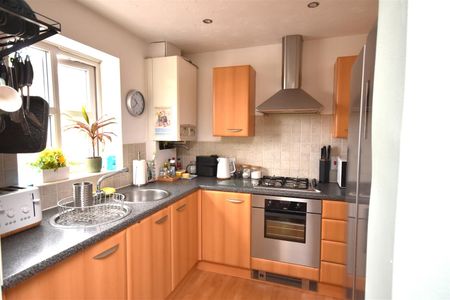 Ladybower Close, Upton, Wirral - Photo 4