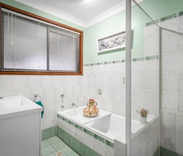 Well Maintained Three Bedroom Home - Photo 5