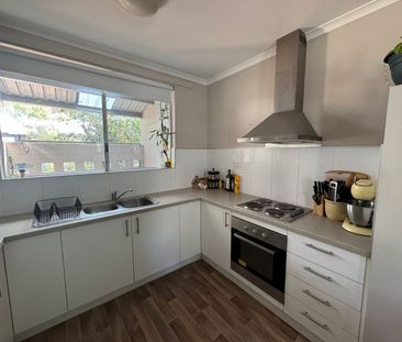 Fully Furnished One Bedroom Unit - Photo 3