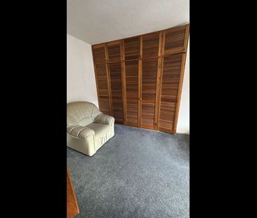 Room in a Shared House, Burgos Grove, SE10 - Photo 1