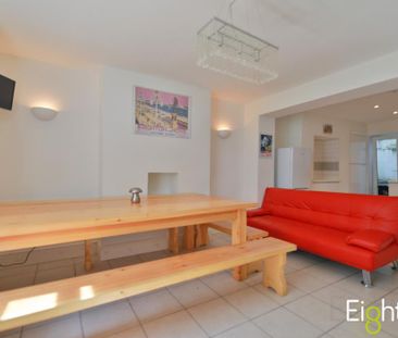 5 bedroom terraced house to rent - Photo 2