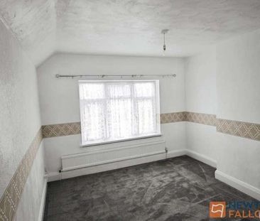 Broad Lane, Essington, WV11 - Photo 4