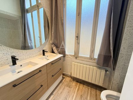 Location Appartement 3 pièces 96m² - Photo 5