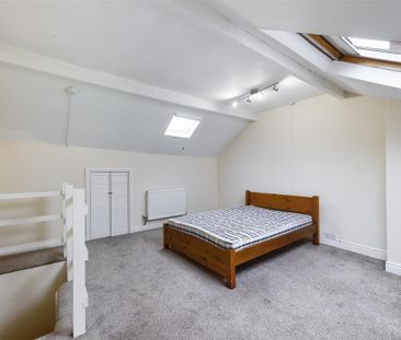3 bedroom terraced house to rent - Photo 6