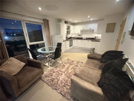 1 bedroom apartment to rent - Photo 2