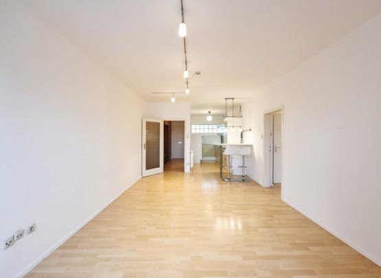 65 m² Wohnfläche + 2 Abstellräume | 4. OG mit Lift | Sofortbezug - Photo 1