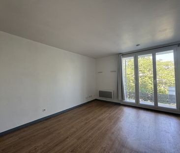 Location Appartement 2 pièces 38m² ORLEANS 45000 - Photo 1