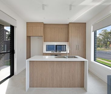 Brand New Four-Bedroom Home in Lalor Park - Photo 3