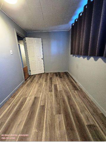 BSMT 10668 96 St Northwest - Photo 3