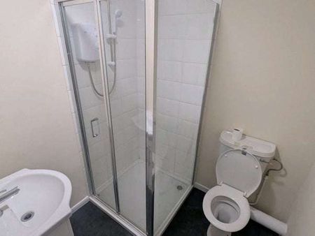 Owen Way Room 4 - Photo 4