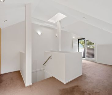 4 Bedroom Tri-Level Townhouse in Wollstonecraft - Photo 5