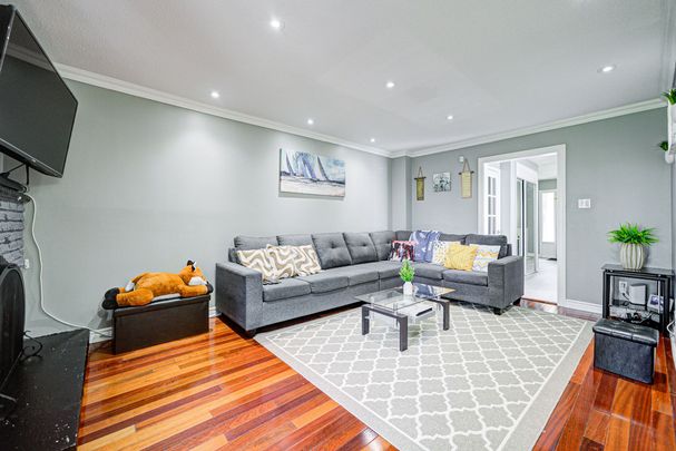 For Lease - 5 Gloucester Place, Brampton, Ontario - Photo 1