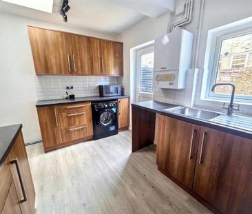 2 bedroom terraced house to rent - Photo 6