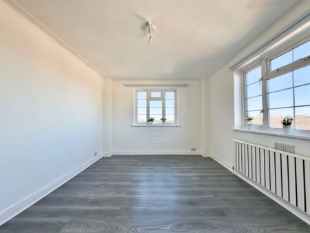 2 Bedroom Flat - Photo 5