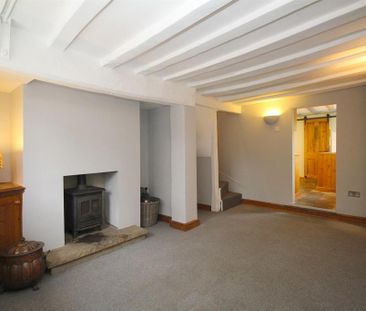 2 bedroom semi-detached house to rent - Photo 3