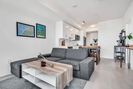 For Lease - 805 Unit #802 Carling Avenue, Dows Lake - Civic Hospital and Area, Ontario - Photo 3