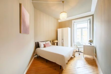 Avenida António Augusto de Aguiar, Lisbon, Lisbon 1050-210 - Photo 2