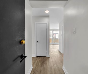 For Lease - 896 Eglinton Avenue Unit# 113, Toronto, Ontario - Photo 5