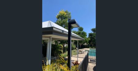 $570pw FULLY FURNISHED Avail 26 Oct Gated Complex - Photo 3