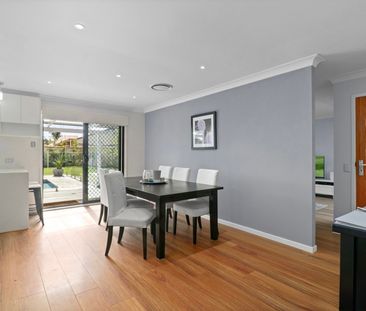 IMPRESSIVE 4 BEDROOM HOME WITH DOUBLE GARAGE AND INGROUND SWIMMING ... - Photo 3