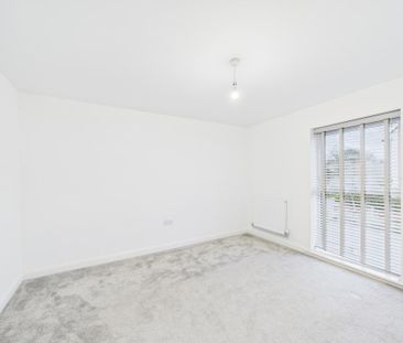 4 bedroom detached house to rent - Photo 6